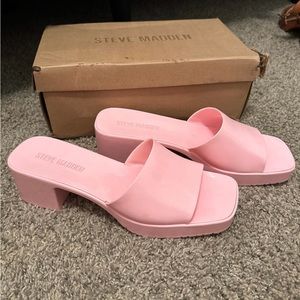 Steve Madden Harlin Heel